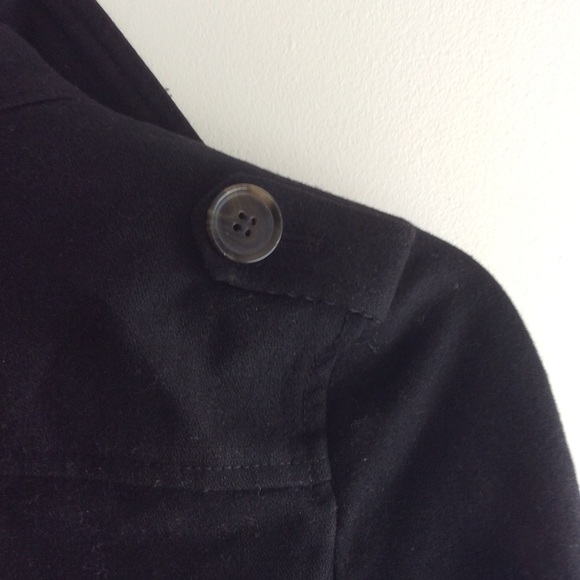 Black cropped pea coat with convertible sleeves - Picture 8 of 10